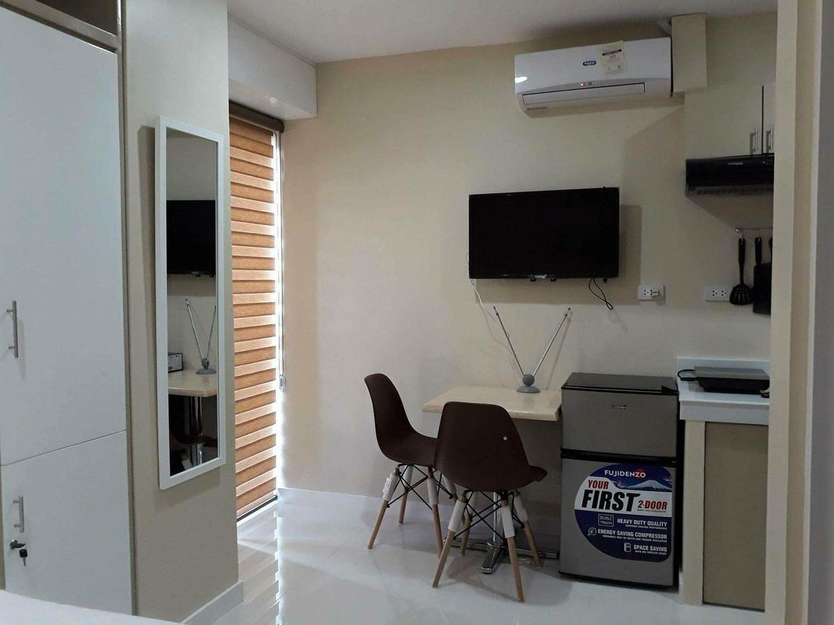 Yulz 516 At Cityscape Bacolod Kültér fotó